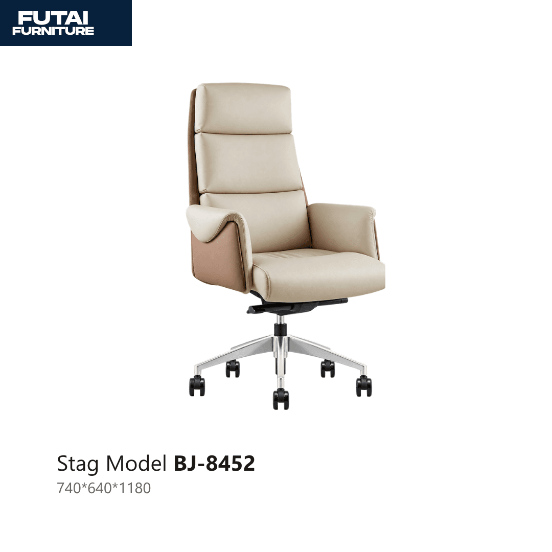 เก้าอี้ผู้บริหารหนัง รุ่น BJ-8452 สีครีม พนักพิงไม้